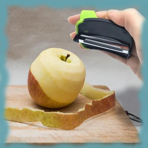 HAND VEGETABLE PEELER – Manuālais dārzeņu mizotājs 2 + 1 BEZMAKSAS 03