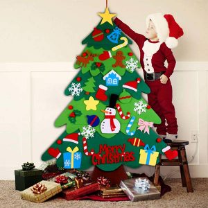 FELT CHRISTMAS TREE – Filca eglīte un rotājumu komplekts 03