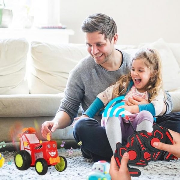 HAPPY TRACTOR – ar tālvadības pulti vadāms deju auto slider